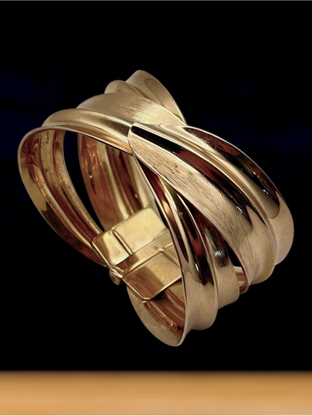 Vintage Modernist Gold Tone Metal Hinge Cuff Bracelet Multi Band